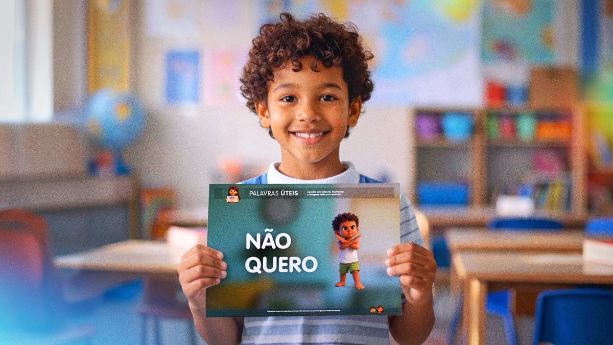 Livro com foto, ilustração e texto » Palavrinhas Úteis&nbsp;📘💬